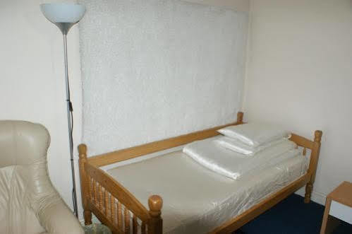 East Midlands Guesthouse ดาร์บี ภายนอก รูปภาพ